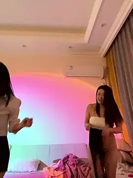 Molly-xiao online show from 01/07/26, 09:56