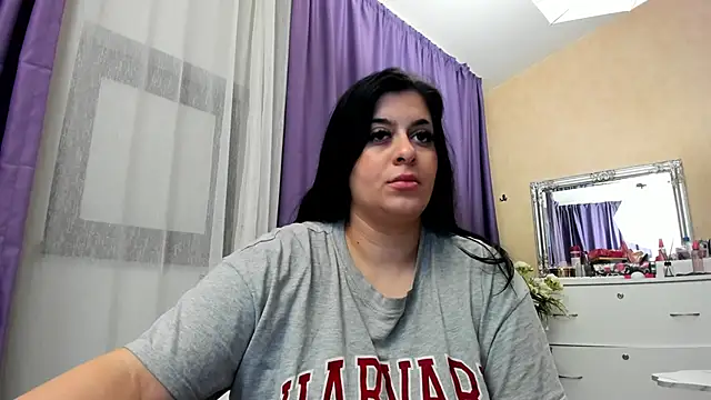 NayaNoirX online show from 01/18/26, 04:33