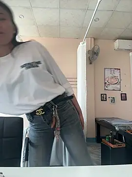 Chiipp69 online show from 02/23/26, 05:05