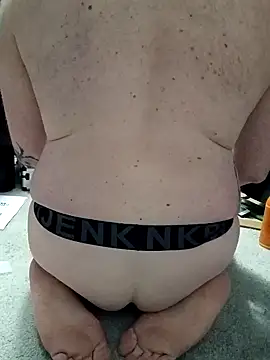 Snapshot of Bongjangles chatting on 02/24/26, 07:50 Bongjangles online show from 02/24/26, 07:50