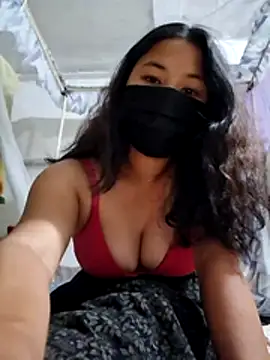 Snapshot of Leeza_123 chatting on 03/29/26, 04:29 Leeza 123 online show from 03/29/26, 04:29