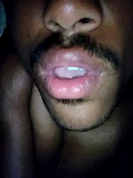 Snapshot of theboyas chatting on 03/12/26, 10:49 theboyas online show from 03/12/26, 10:49