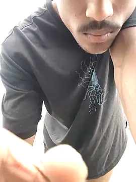 Snapshot of theboyas chatting on 03/29/26, 01:49 theboyas online show from 03/29/26, 01:49