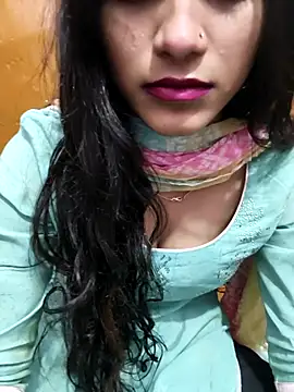 Yours-Zeenat online show from 03/02/26, 07:32