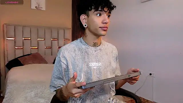 Hellish centipede online show from 01/17/26, 08:12