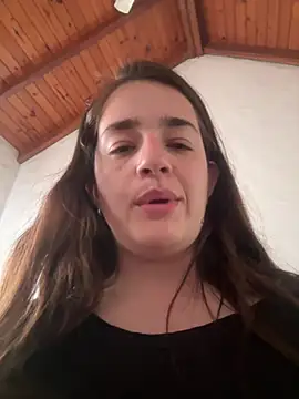 Snapshot of lele202526 chatting on 02/06/26, 05:27 lele202526 online show from 02/06/26, 05:27