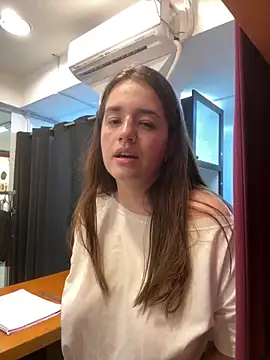 Snapshot of lele202526 chatting on 03/31/26, 06:08 lele202526 online show from 03/31/26, 06:08