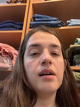 Snapshot of lele202526 chatting on 04/16/26, 05:25 lele202526 online show from 04/16/26, 05:25