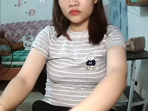 Snapshot of hana_ssexy chatting on 05/19/26, 03:40 hana ssexy online show from 05/19/26, 03:40