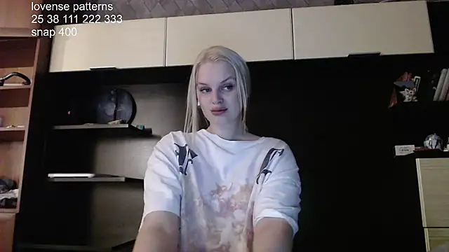 hey shinyy online show from 07/20/26, 07:27