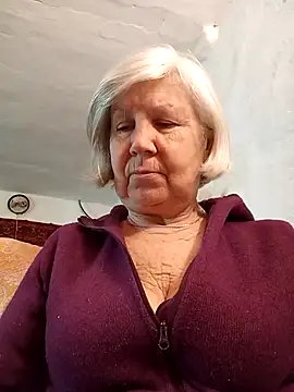 KlaudiaDarling online show from 02/03/26, 12:32