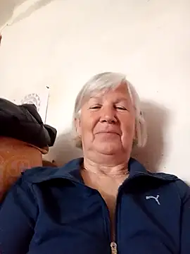 Snapshot of KlaudiaDarling chatting on 05/06/26, 10:31 KlaudiaDarling online show from 05/06/26, 10:31