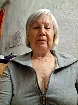 Snapshot of KlaudiaDarling chatting on 05/19/26, 05:52 KlaudiaDarling online show from 05/19/26, 05:52