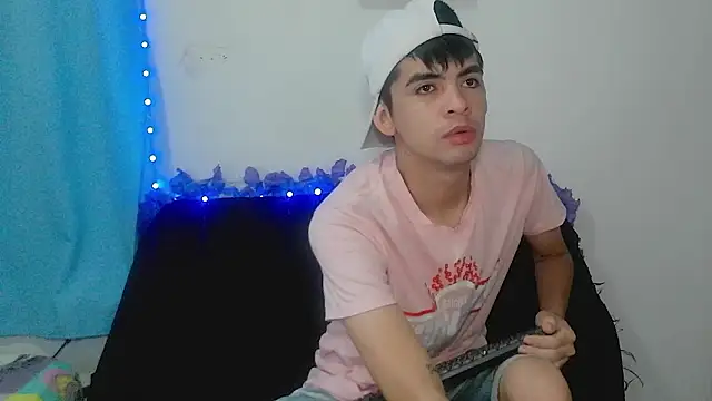 nico22love online show from 02/03/26, 12:10