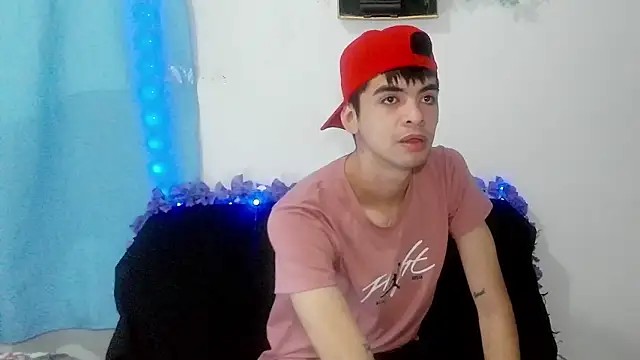 nico22love online show from 02/05/26, 12:32