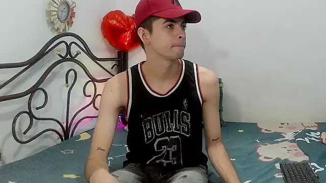 nico22love online show from 02/27/26, 12:27