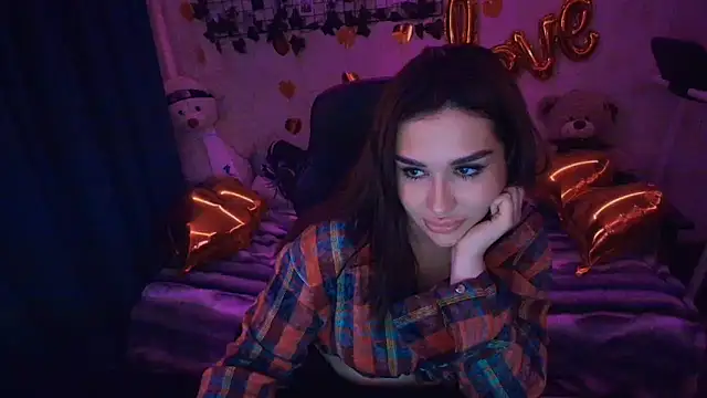 Snapshot of AlisiaRose chatting on 03/27/26, 01:55 AlisiaRose online show from 03/27/26, 01:55