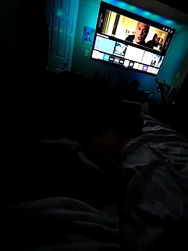 Snapshot of HoofedCylinder chatting on 03/19/26, 06:17 HoofedCylinder online show from 03/19/26, 06:17