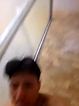 Snapshot of HoofedCylinder chatting on 04/06/26, 02:07 HoofedCylinder online show from 04/06/26, 02:07