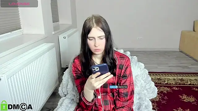 Snapshot of KrissLimada chatting on 03/09/26, 10:25 KrissLimada online show from 03/09/26, 10:25