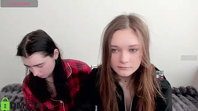 Snapshot of KrissLimada chatting on 03/15/26, 08:20 KrissLimada online show from 03/15/26, 08:20