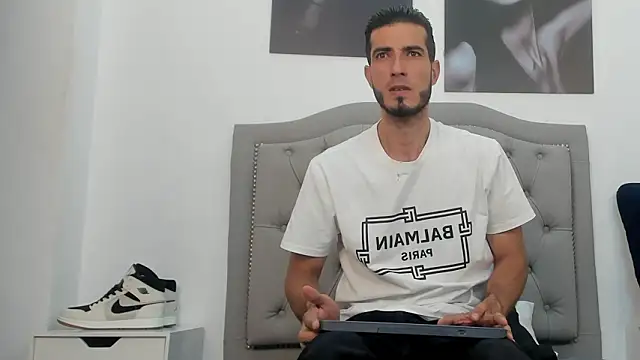 Snapshot of marc_ruffa chatting on 02/10/26, 07:29 marc ruffa online show from 02/10/26, 07:29