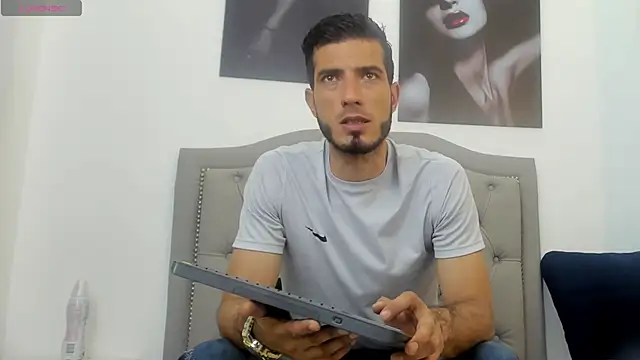 Snapshot of marc_ruffa chatting on 02/12/26, 07:42 marc ruffa online show from 02/12/26, 07:42