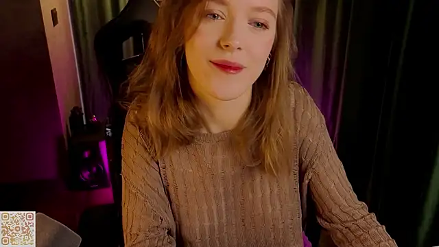 Snapshot of emmasday chatting on 02/01/26, 08:24 emmasday online show from 02/01/26, 08:24