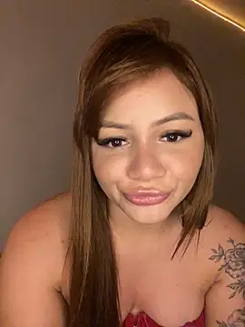 Isisbennett online show from 04/16/26, 09:39