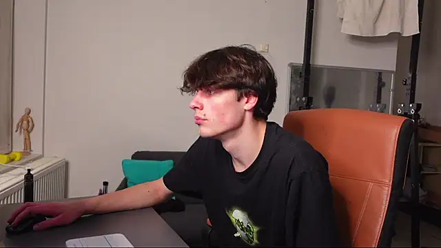 Daniel Shawnn online show from 01/13/26, 05:29