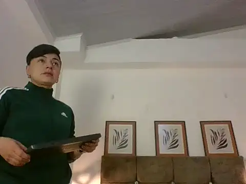 kat paradise online show from 03/17/26, 11:46