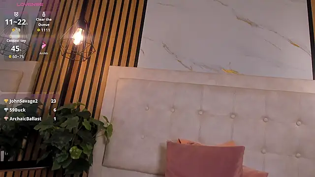 Snapshot of Silver_Breeze chatting on 03/27/26, 08:26 Silver Breeze online show from 03/27/26, 08:26