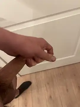 Snapshot of jasons1234 chatting on 02/13/26, 12:06 jasons1234 online show from 02/13/26, 12:06