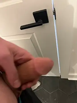 Snapshot of jasons1234 chatting on 02/14/26, 05:15 jasons1234 online show from 02/14/26, 05:15