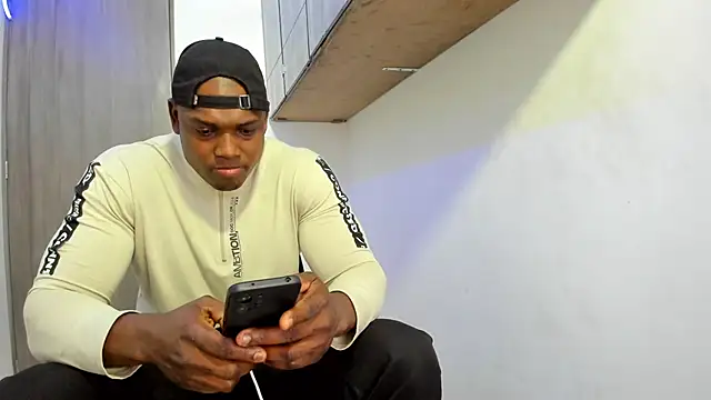 Snapshot of ArexBlack chatting on 04/24/26, 12:24 ArexBlack online show from 04/24/26, 12:24