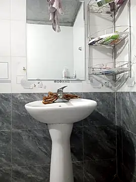 congchua977 online show from 04/15/26, 10:32