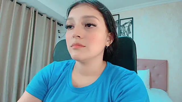 littlemolly walcott online show from 07/07/26, 11:42