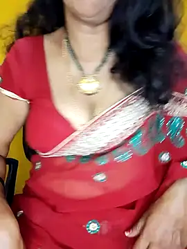 Snapshot of Maya_kannada chatting on 02/18/26, 04:03 Maya kannada online show from 02/18/26, 04:03