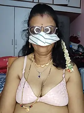 Snapshot of Maya_kannada chatting on 06/15/26, 08:55 Maya kannada online show from 06/15/26, 08:55