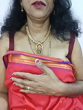 Snapshot of Maya_kannada chatting on 07/08/26, 07:35 Maya kannada online show from 07/08/26, 07:35