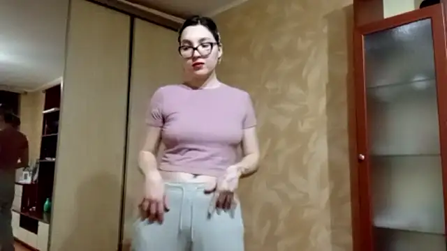 EvonTabb online show from 02/19/26, 02:24