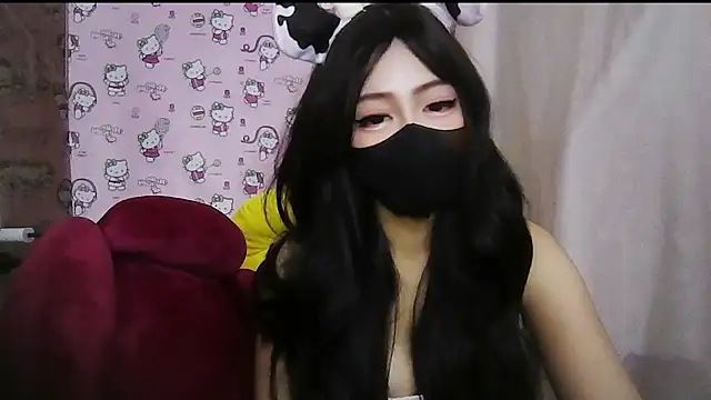 Snapshot of Girl-wets chatting on 03/05/26, 09:38 Girl-wets online show from 03/05/26, 09:38