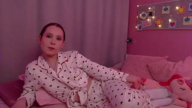 Snapshot of Haya_Harareet chatting on 04/09/26, 07:36 Haya Harareet online show from 04/09/26, 07:36