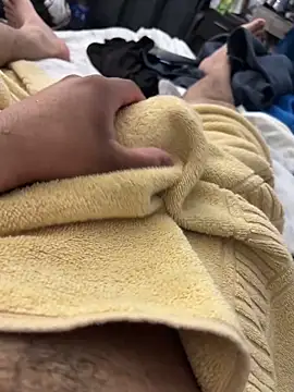 Snapshot of elpapigrande12 chatting on 03/22/26, 11:30 elpapigrande12 online show from 03/22/26, 11:30