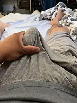 Snapshot of elpapigrande12 chatting on 04/04/26, 01:41 elpapigrande12 online show from 04/04/26, 01:41