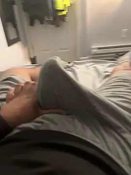 Snapshot of elpapigrande12 chatting on 04/07/26, 01:50 elpapigrande12 online show from 04/07/26, 01:50