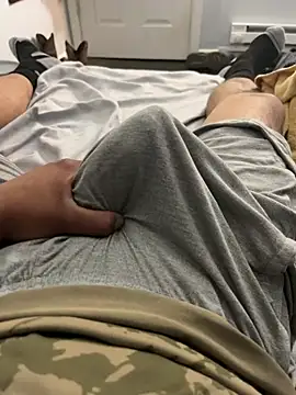 Snapshot of elpapigrande12 chatting on 04/10/26, 12:49 elpapigrande12 online show from 04/10/26, 12:49