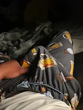 Snapshot of elpapigrande12 chatting on 04/13/26, 03:34 elpapigrande12 online show from 04/13/26, 03:34