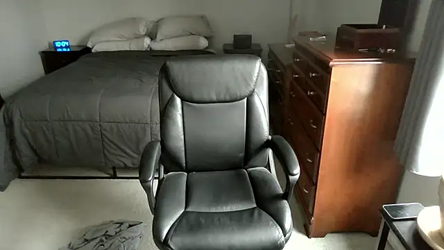 MatureSexy1700 online show from 01/07/26, 03:03