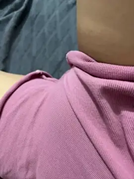 Snapshot of duyenem2k chatting on 03/31/26, 05:08 duyenem2k online show from 03/31/26, 05:08